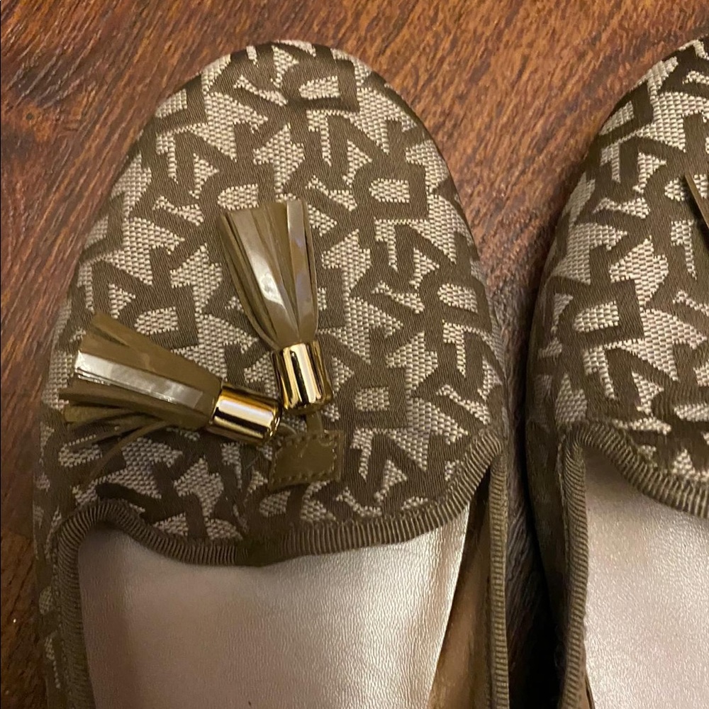 MICHAEL KORS flats